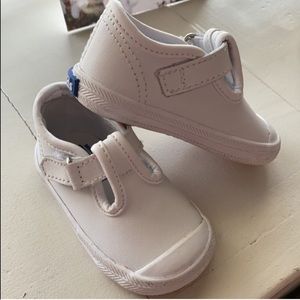 Keds White Tennis shoe